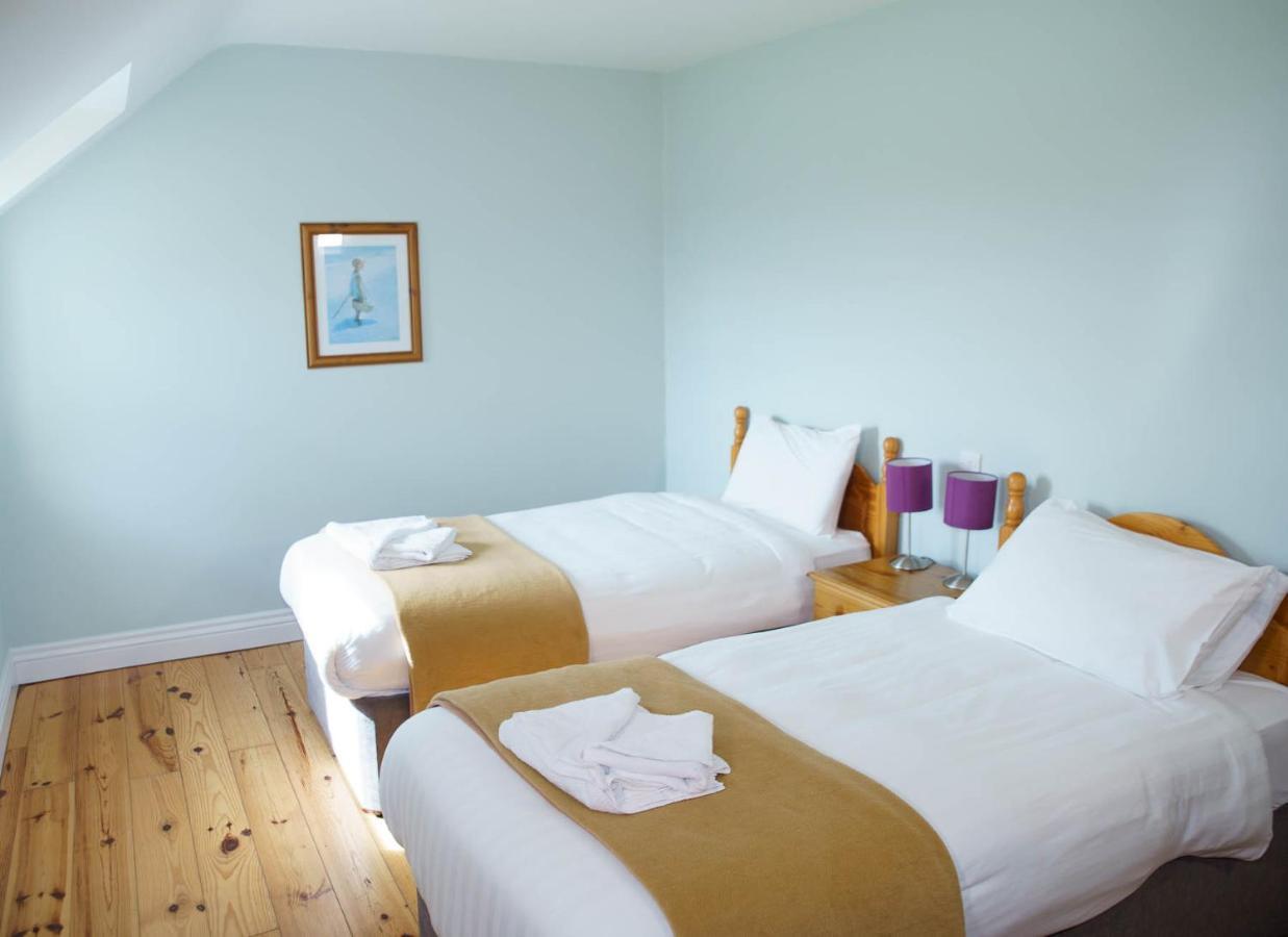Dingle Courtyard Cottages 4 Bed By Trident Holiday Homes Dış mekan fotoğraf